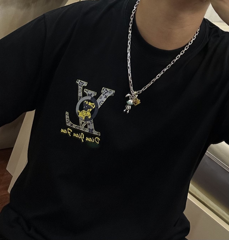 LV Necklaces